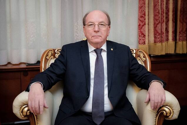 Молдова висилає співробітника посольства Росії після обшуків у парламенті: що відомо