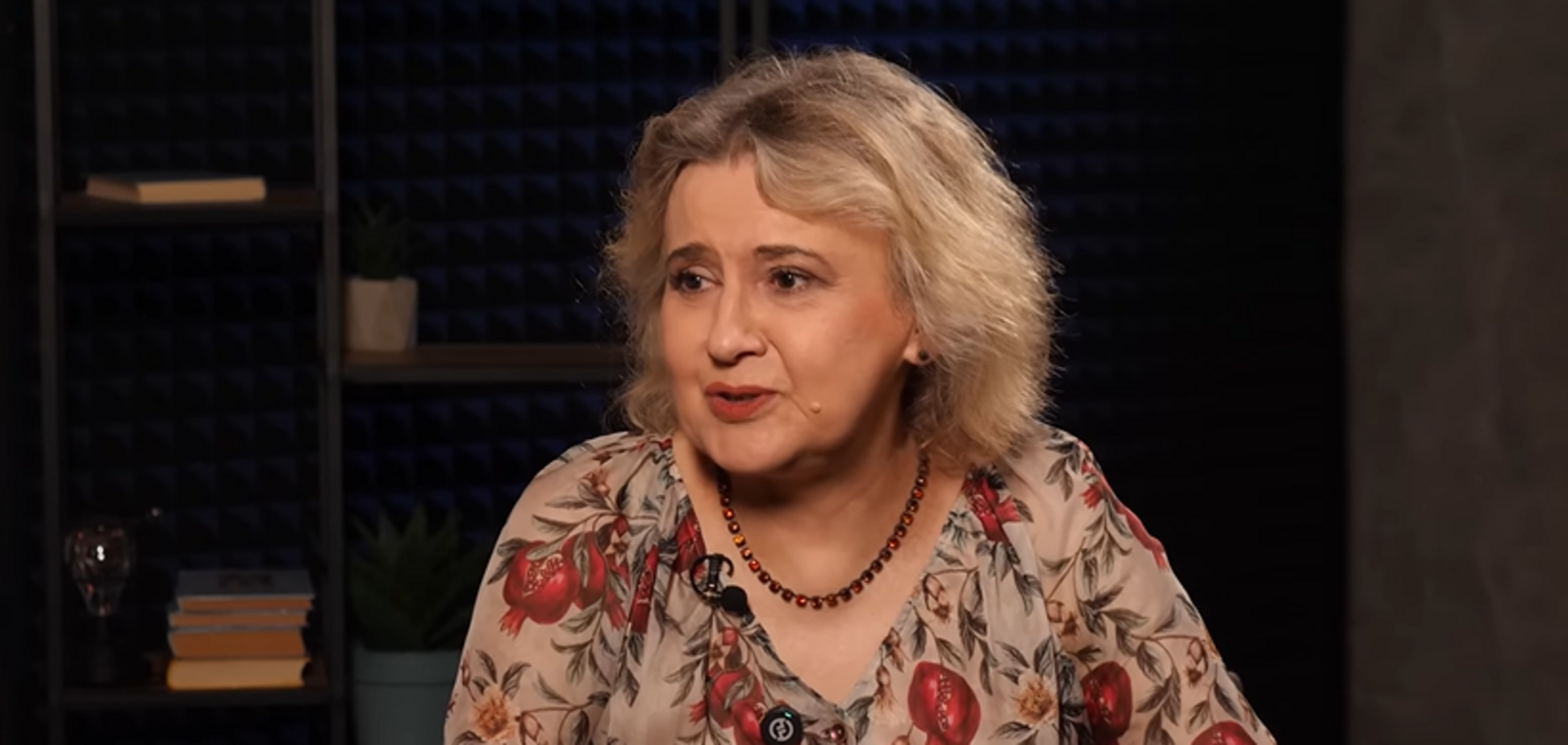 'Россия встает с колен'. Оксана Забужко рассказала об обеде в Кремле в 2002 году: 'элита жрала' и подкалывала Киев