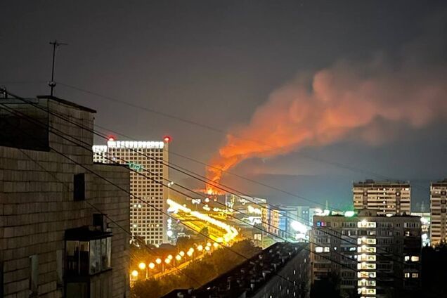 Єкатеринбург у вогні: в російському місті пролунала серія вибухів. Фото
