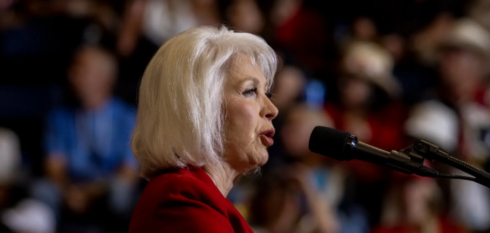 Поддерживала Трампа: экс-секретаря округа признали виновной в вмешательстве в голосование на прошедших выборах президента