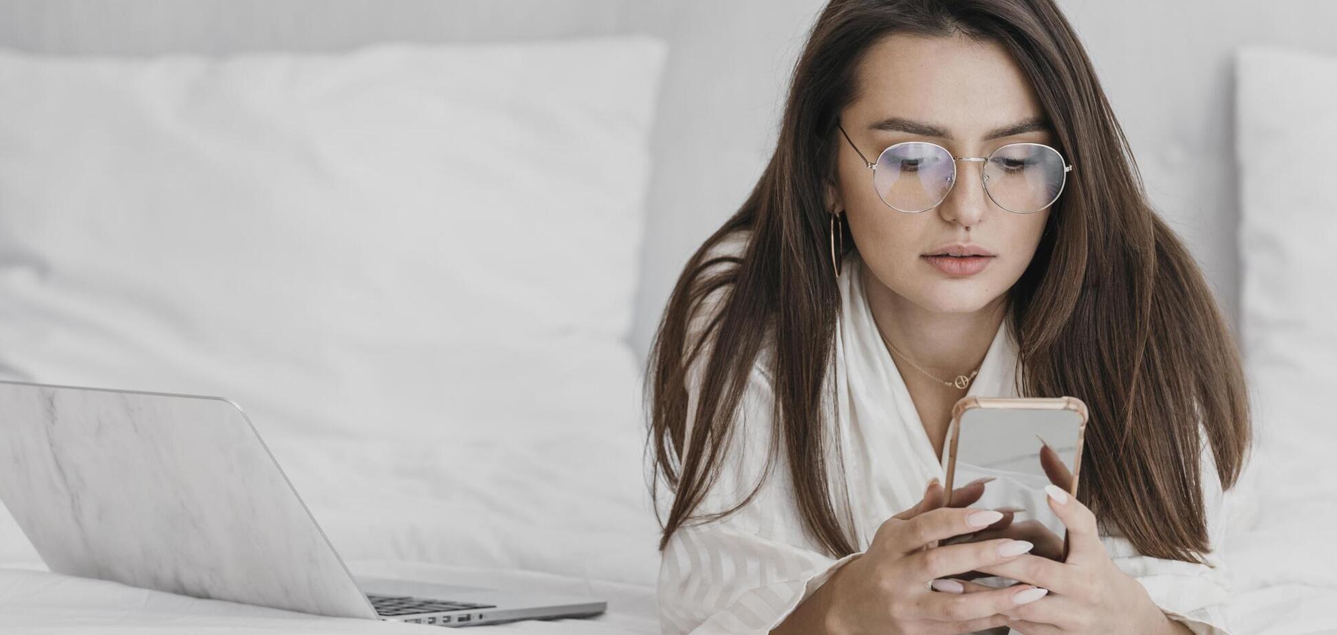 Їм потрібен цифровий детокс: три знаки зодіаку мають нездорову залежність від соцмереж