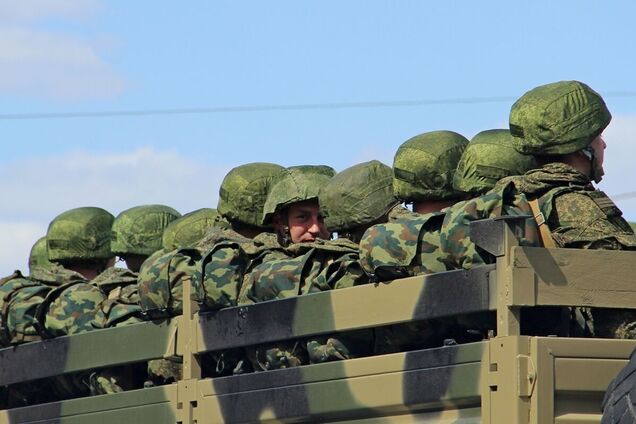 У військ РФ під Красногорівкою не вистачає особового складу, на штурми кидають порушників дисципліни – 'Атеш'