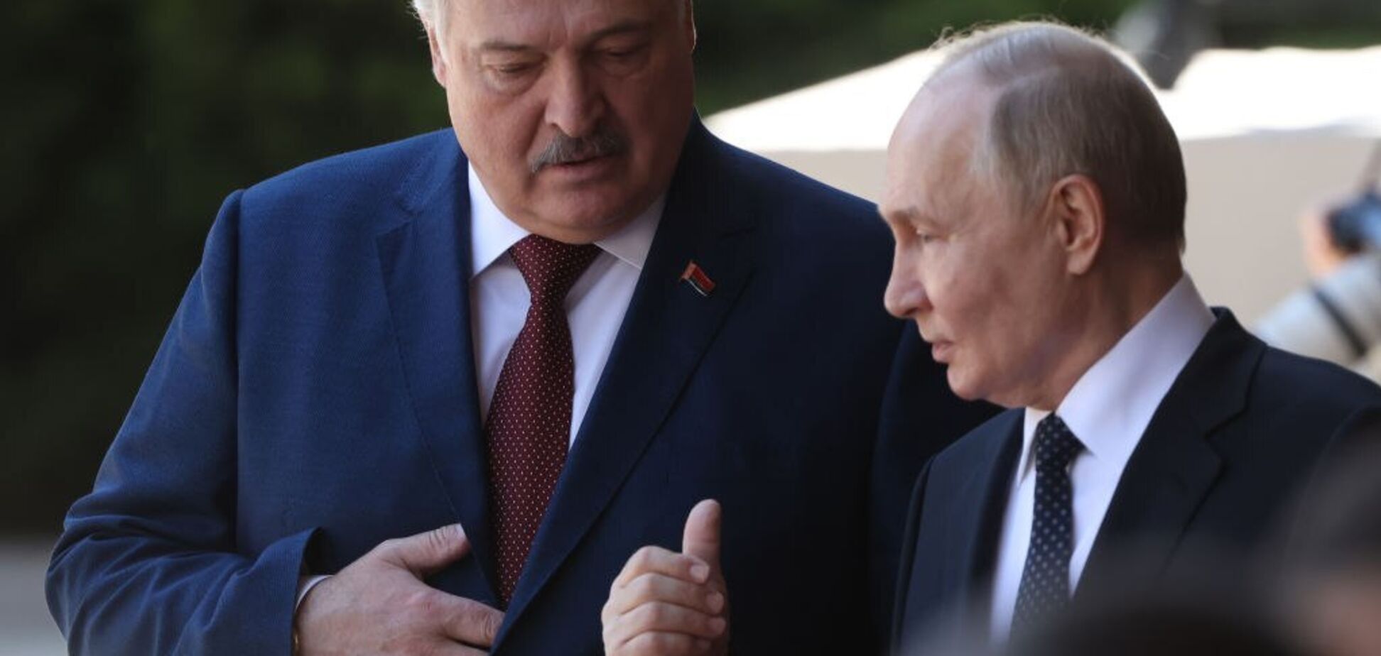 Лукашенко раптом знову заговорив про переговори і запропонував місце