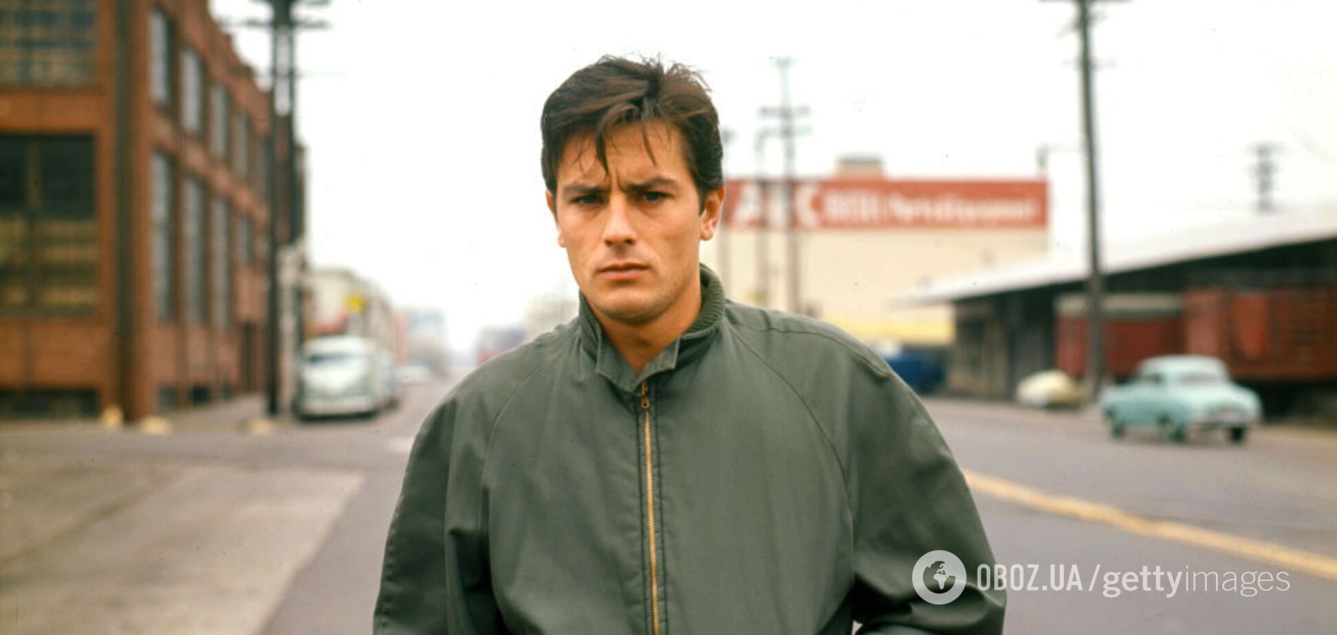 Секс-символ и эталон мужской красоты. 10 фото Алена Делона, разбившего сердце многим женщинам