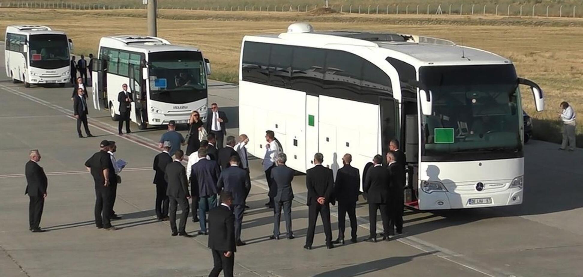 Обмін в’язнями між Заходом і РФ: можливий початок переговорів про завершення війни?