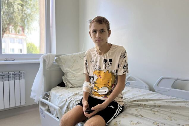 Во Львове спасли подростка, который чуть не погиб из-за отказа почек и печени после купания в реке: чем заразился