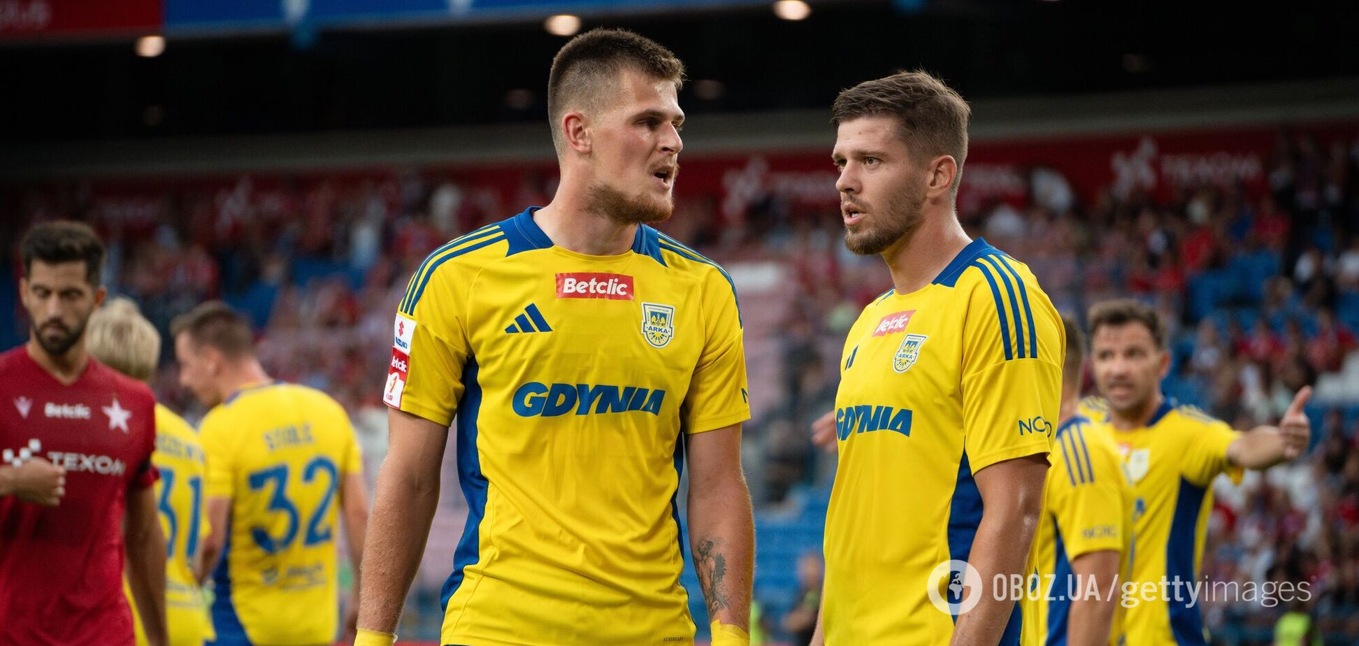 Сорвался рекордный трансфер. Польский футболист из-за войны отказался приезжать в Украину