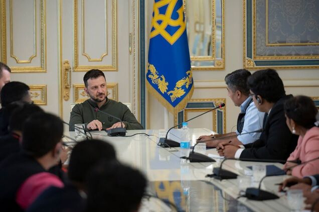 Зеленський про дипломатичне завершення війни: ми тільки за, але не за рахунок 30% нашої держави