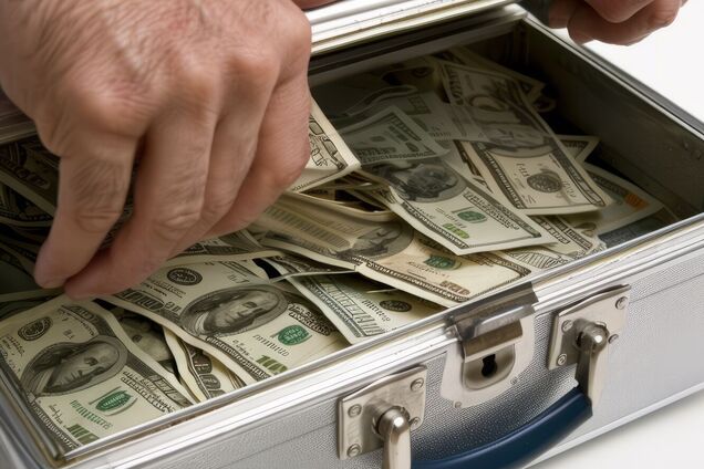 В Украине усилят борьбу с отмыванием денег