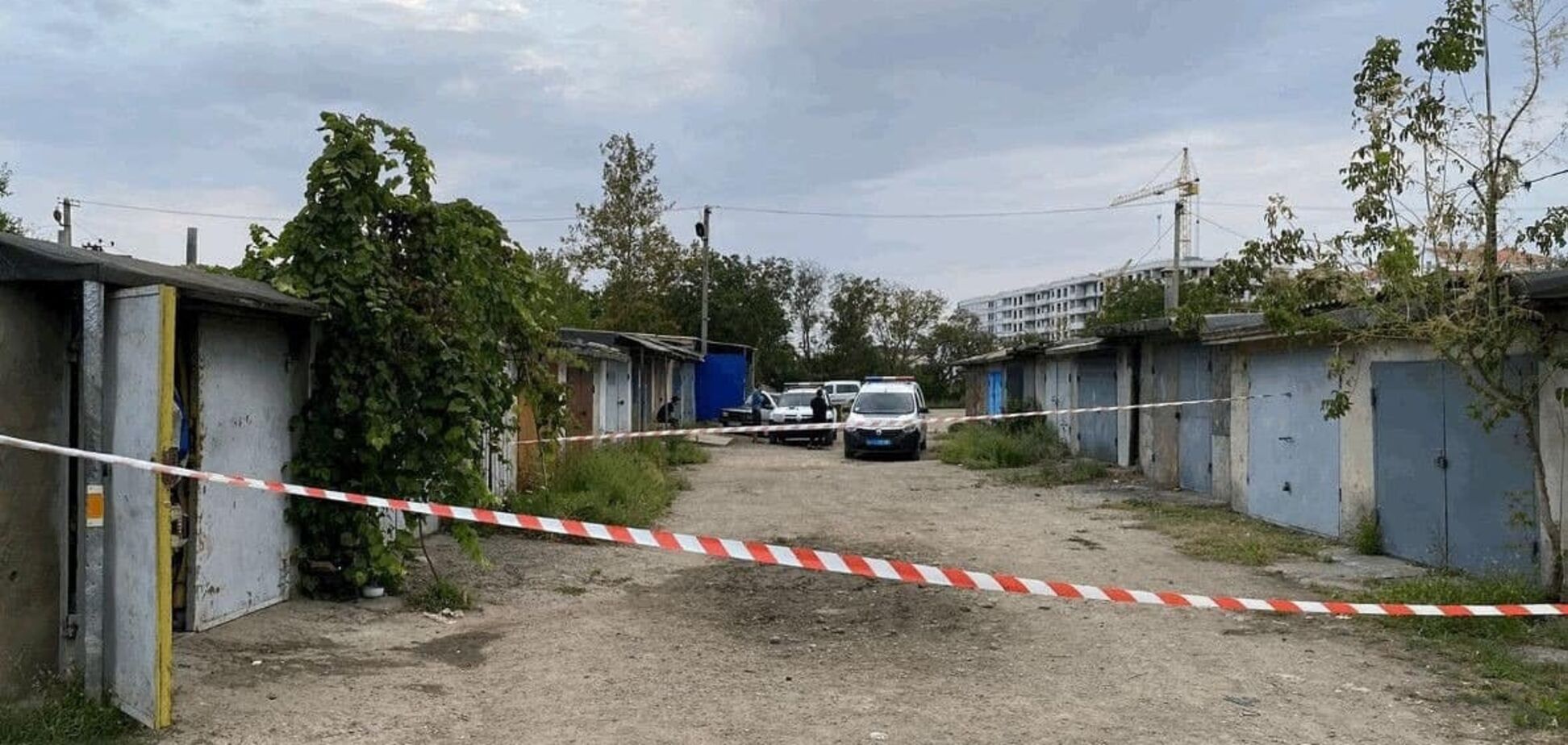 На Одещині чоловік жбурнув гранату в гаражі: троє поранених. Фото