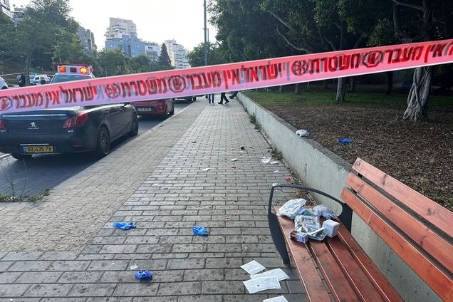 В Израиле нападающий с ножом устроил теракт на улице: есть жертвы и раненые