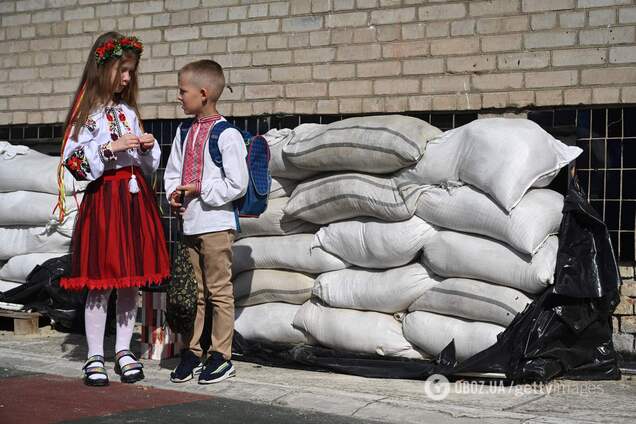 В одному з регіонів України школярі зможуть вчитися за повним пансіоном: що відомо