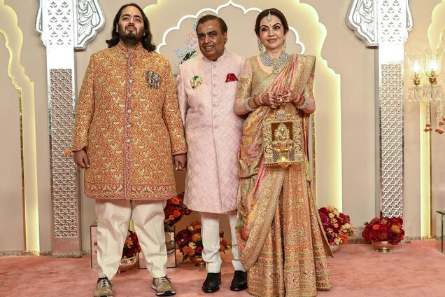 5 объектов недвижимости, которыми владеет самая богатая семья Индии: от 100-летнего особняка предков до суперсовременной виллы в Дубае. Фото