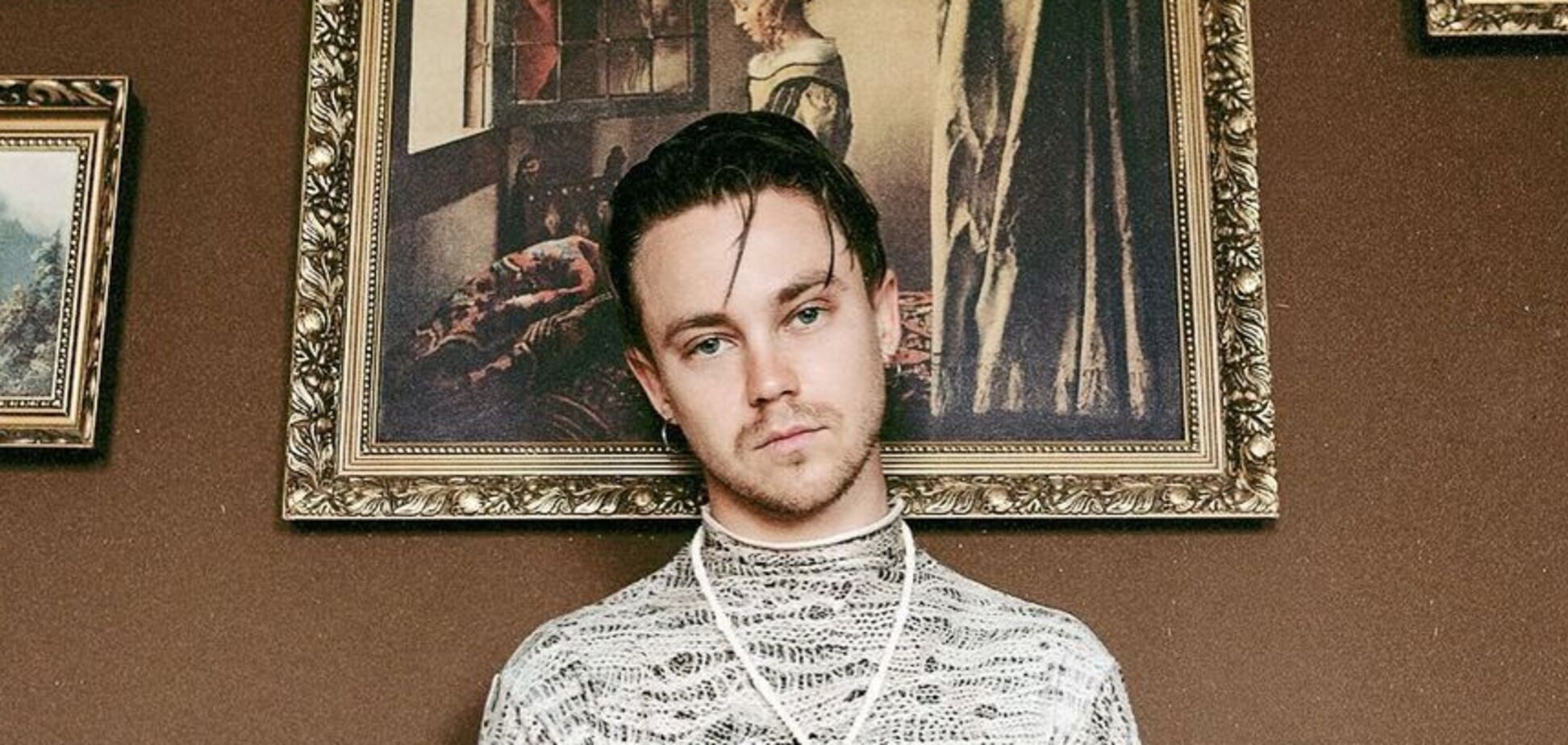 Поранений воїн ЗСУ виконав пісню 'Думи' на концерті Пивоварова і довів мережу до сліз. Відео