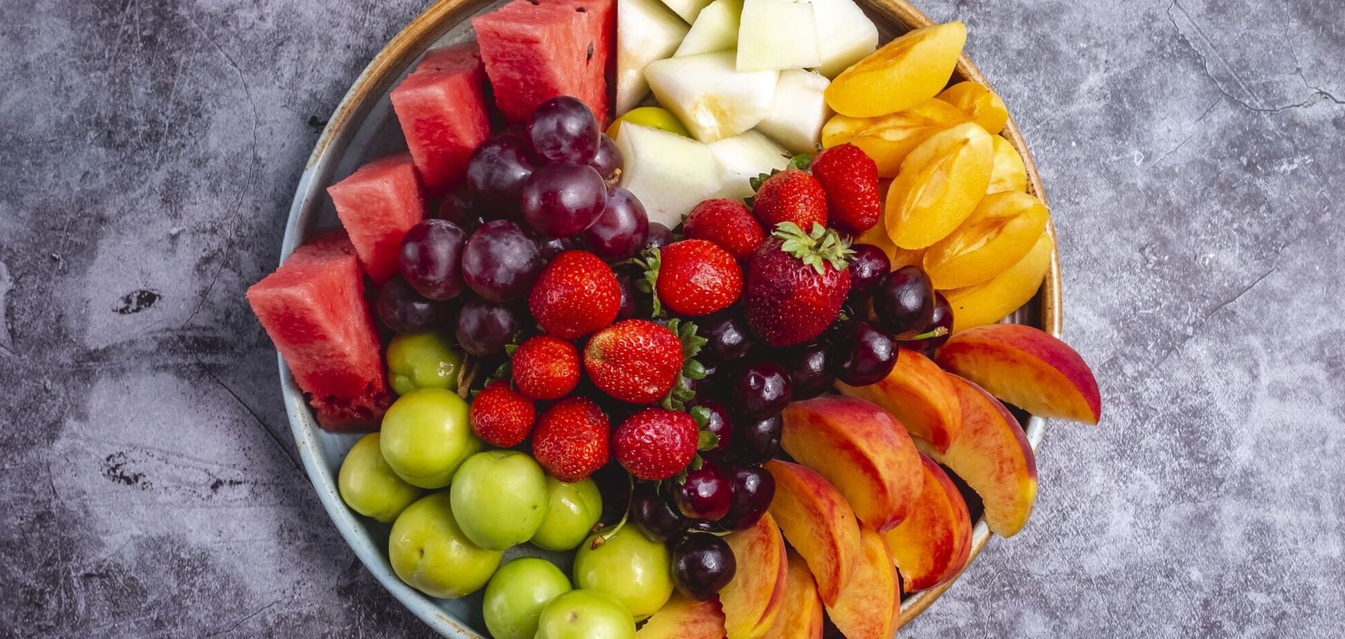 Рекомендація дієтологів: 5 фруктів та ягід, які знижують холестерин