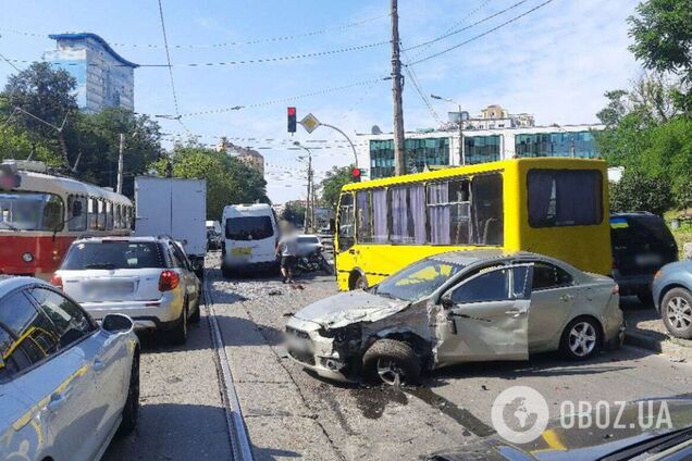 Внаслідок ДТП утворився затор