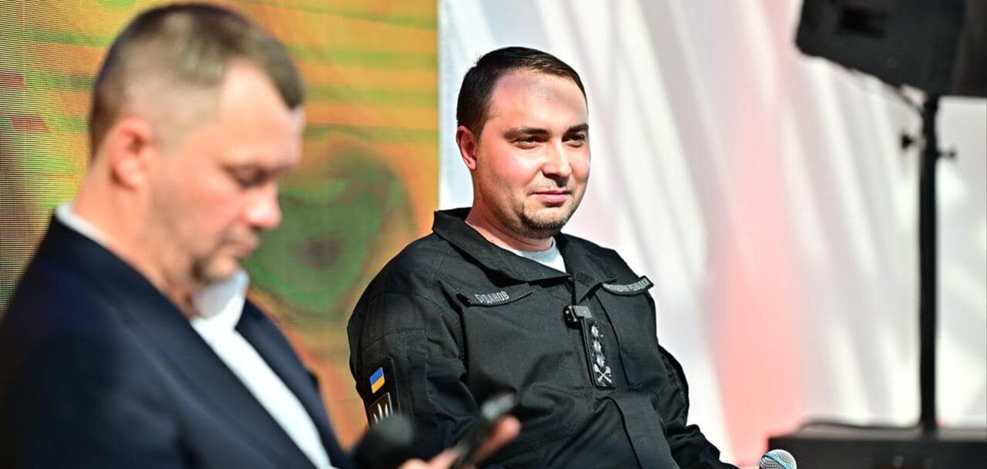 Буданов на сцене