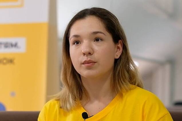 "Несмотря на обстрелы, люди возвращаются": 16-летняя София из Донбасса рассказала свою историю музею "Голоса мирных" Фонда Рината Ахметова