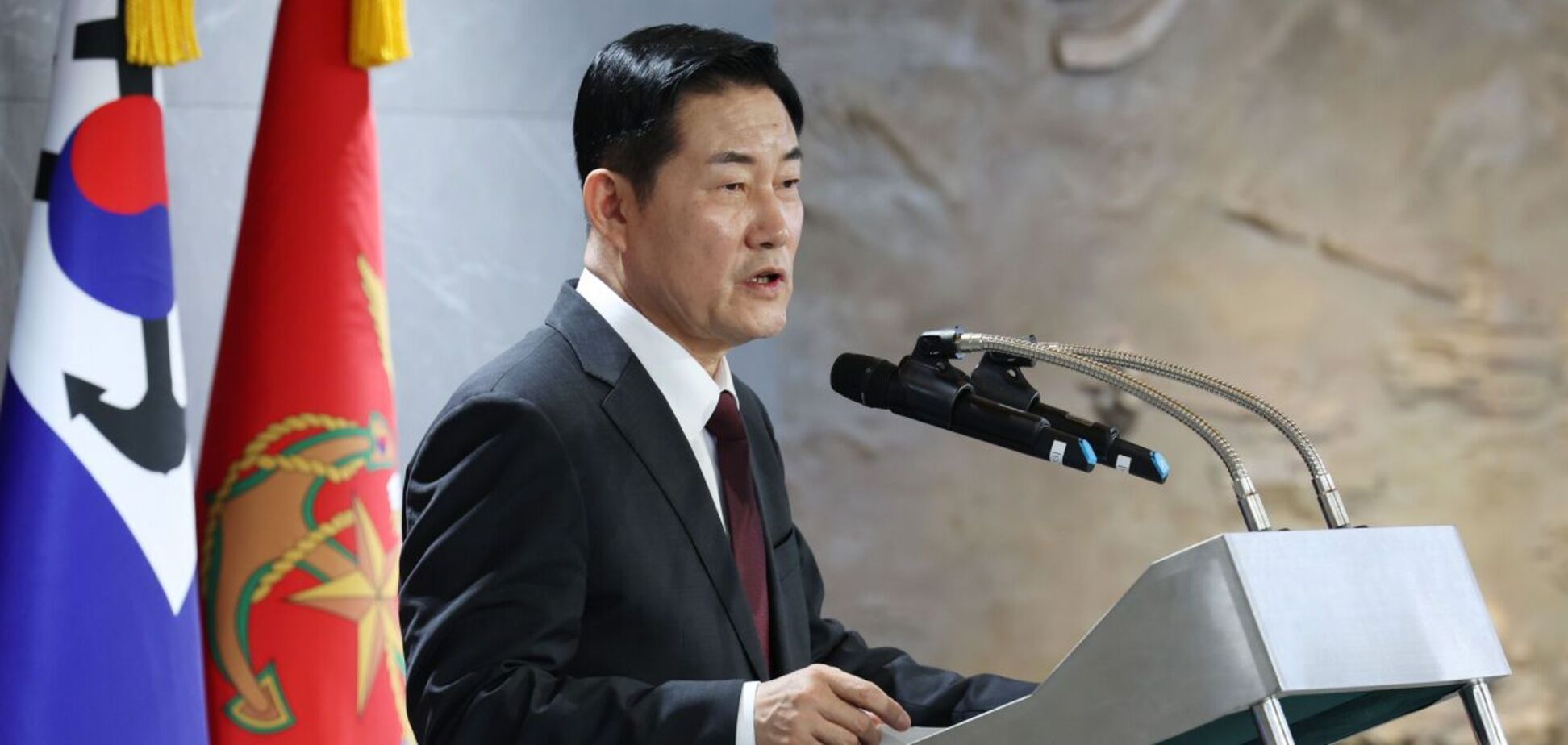 У Південній Кореї закликають до створення ядерної зброї на противагу КНДР: міністр оборони пояснив, чому це погана ідея