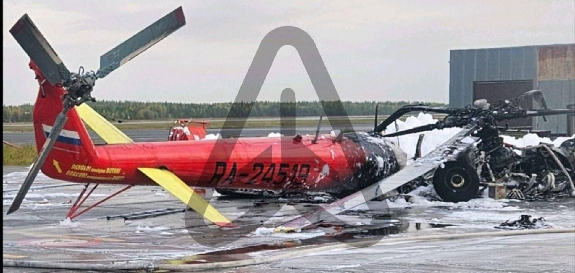 В России школьники подожгли вертолет Ми-8: отец одного из 'диверсантов' воюет против Украины. Фото