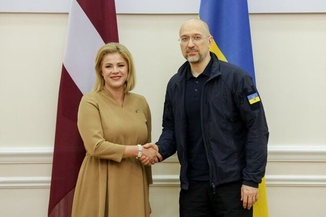 Латвія оголосила новий пакет військової допомоги Україні, у який ввійдуть бронетранспортери