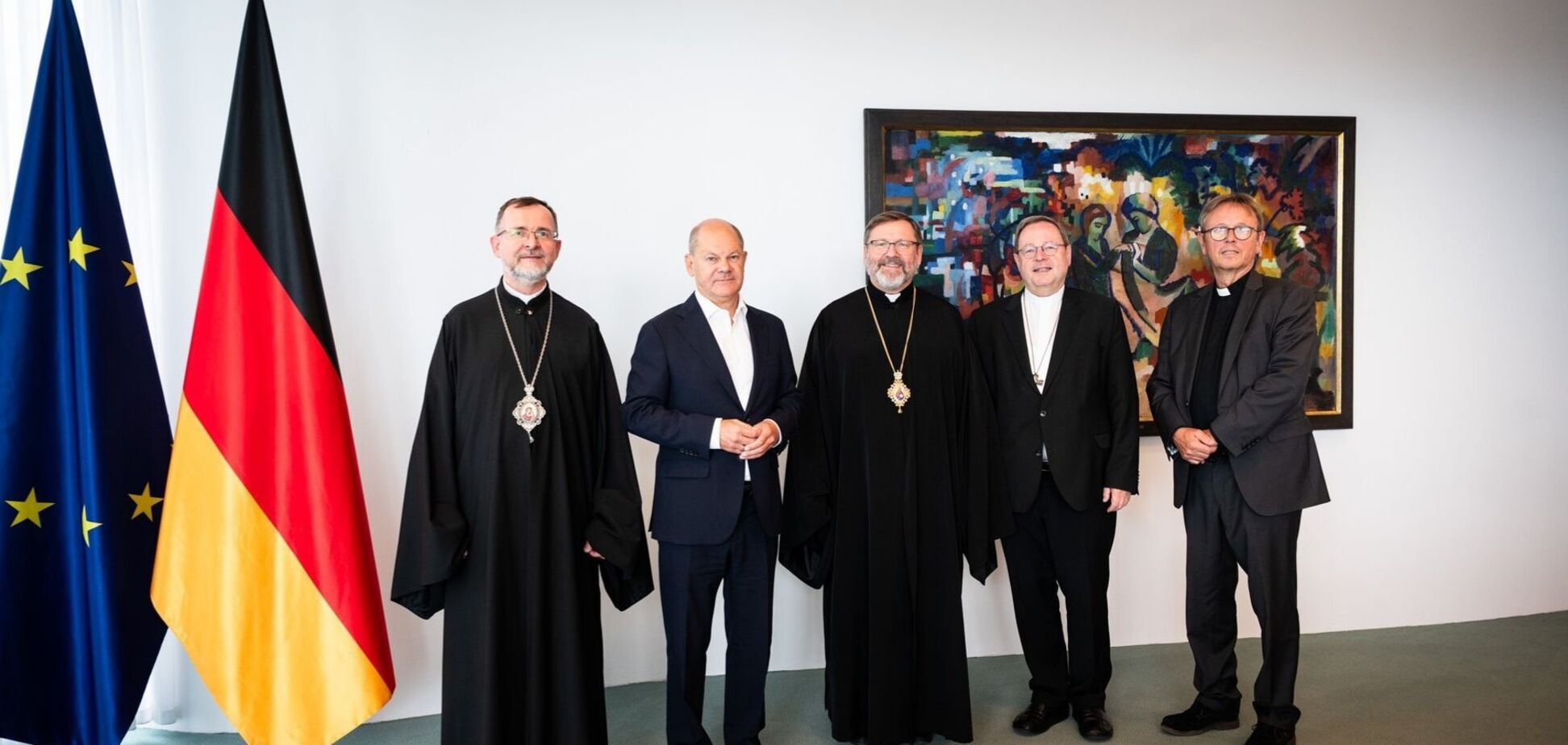 Глава УГКЦ у Берліні зустрівся з Олафом Шольцом: обговорили інтеграцію українців у німецьке суспільство. Фото