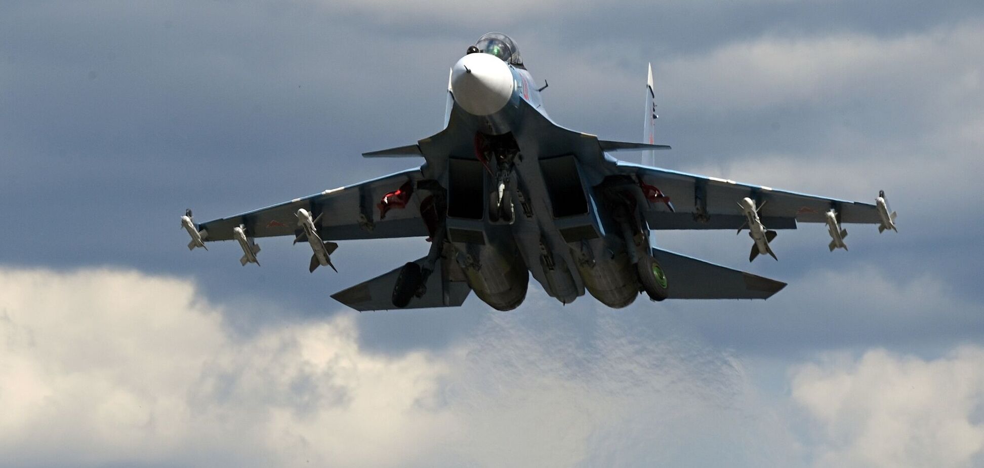 Стоимость достигает $33 млн: что известно об истребителе Су-30СМ, который ГУР 'подстрелило' в Черном море