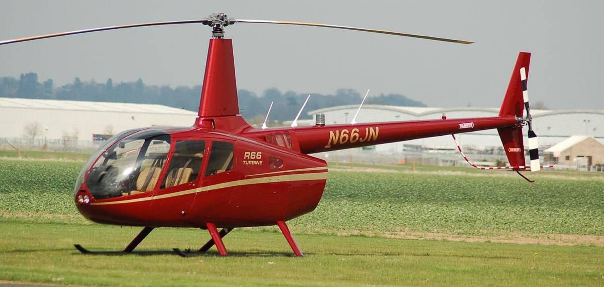 Спрацював аварійний маяк: у Росії розбився вертоліт, пілот і двоє пасажирів загинули. Фото