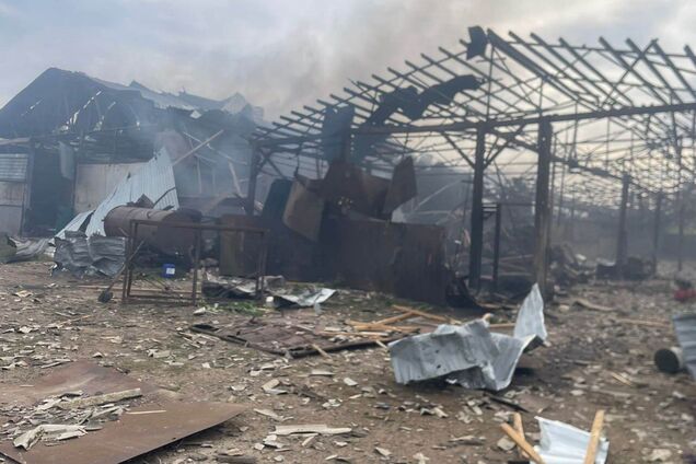 Окупанти вдарили по Малинівці та Костянтинівці на Донеччині: постраждали шість осіб. Фото