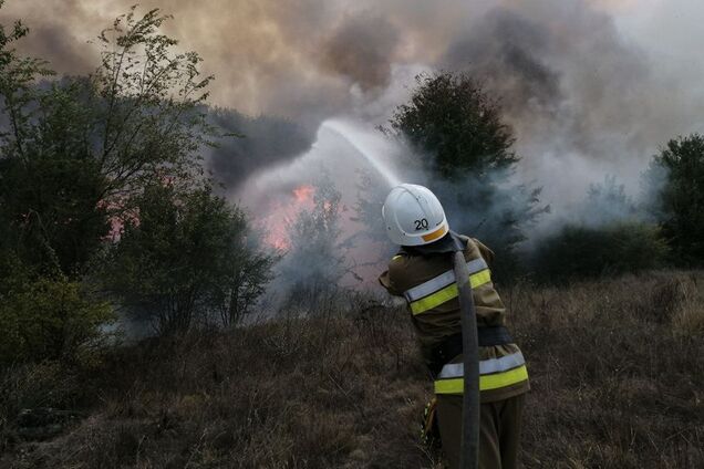 Окупанти вночі атакували Миколаївщину: пошкоджено сільськогосподарську техніку