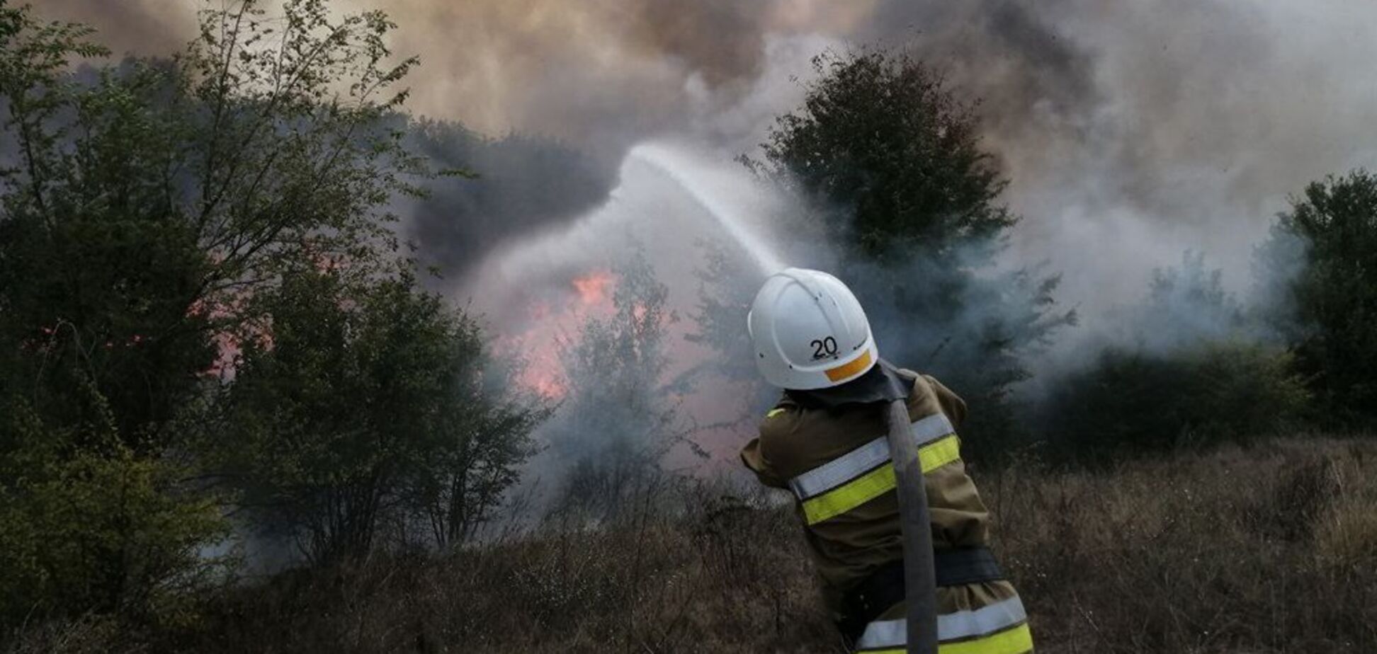 Окупанти вночі атакували Миколаївщину: пошкоджено сільськогосподарську техніку