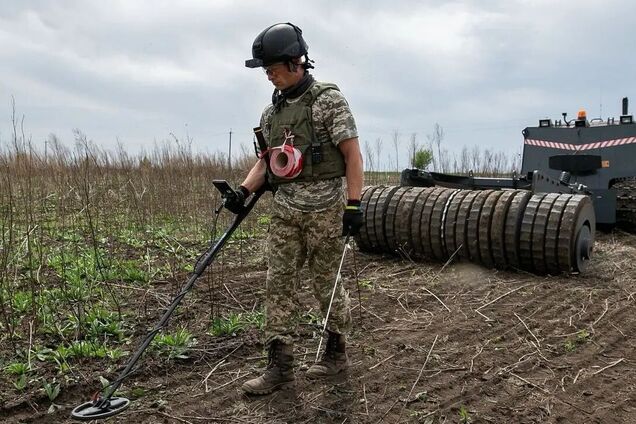 Влада Херсонщини обіцяє розмінувати правобережжя до кінця 2025 року 
