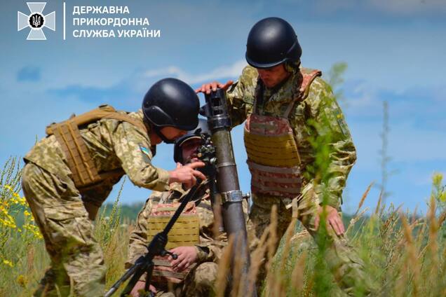 Українські прикордонники захищають Україну від російських окупантів