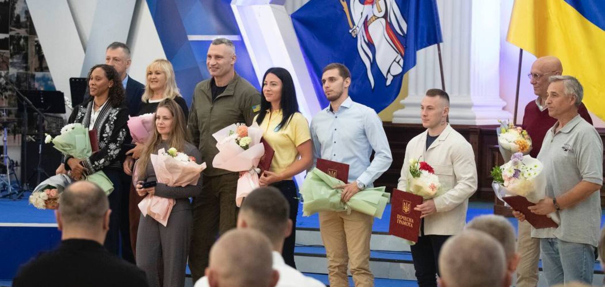 'Преодолеваем испытания, но побеждаем!' Кличко отметил столичных спортсменов, тренеров и ветеранов спорта