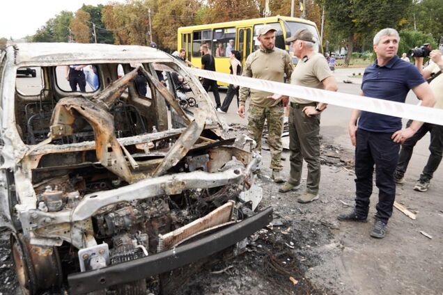 Окупанти на Сумщині атакували рейсовий автобус, є поранені