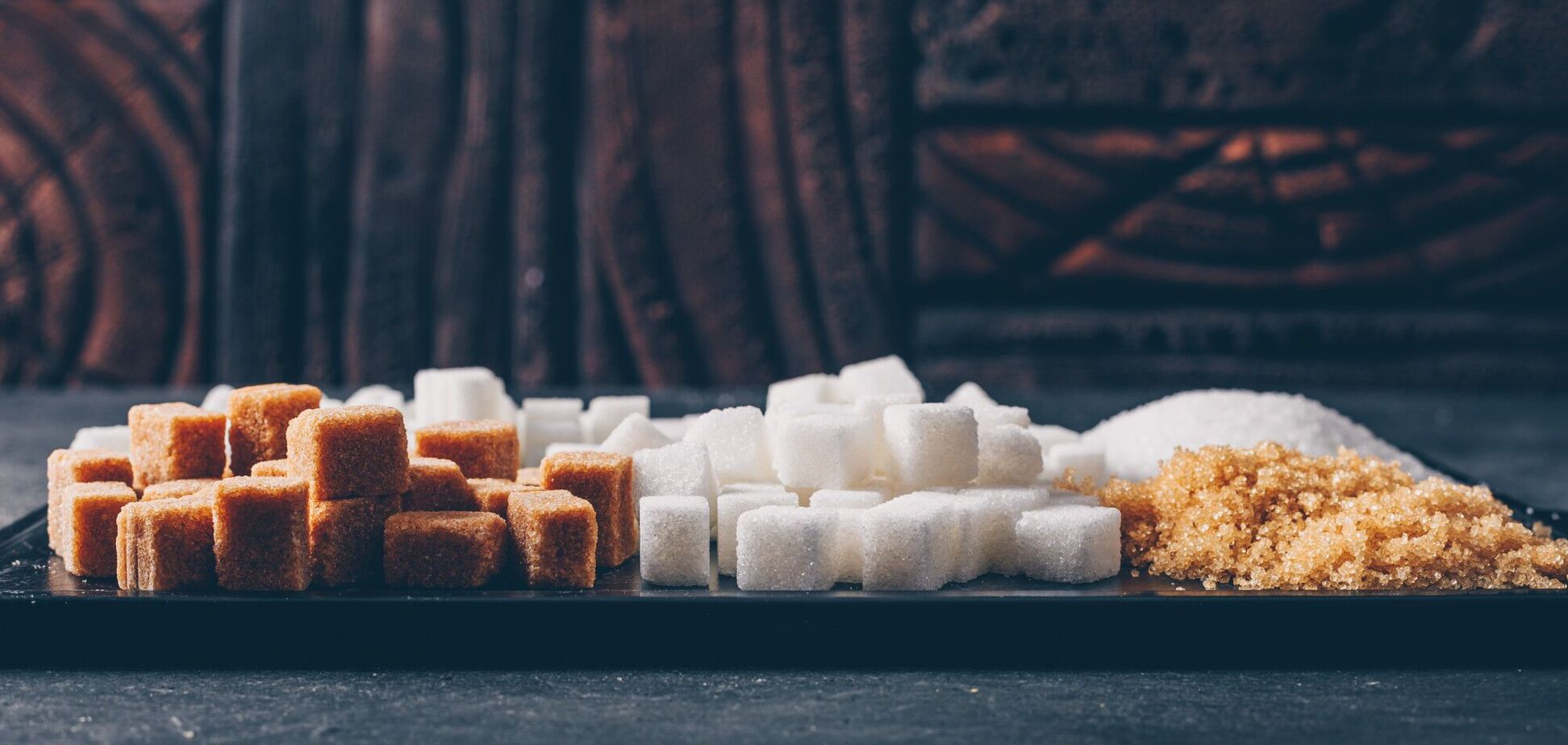 Поки у всьому світі цукор дорожчає, в Україні ціна падає