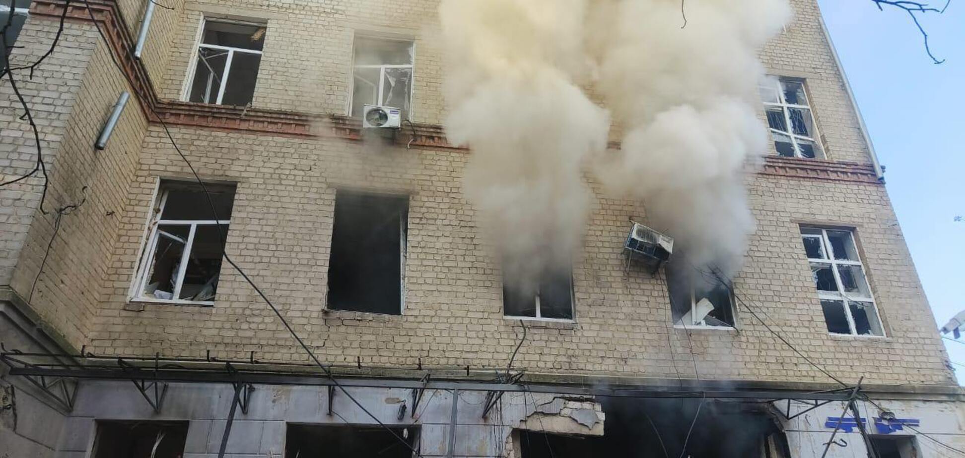 'Россия воюет с больницами и гражданскими объектами': Зеленский отреагировал на утренние авиаудары по Сумам