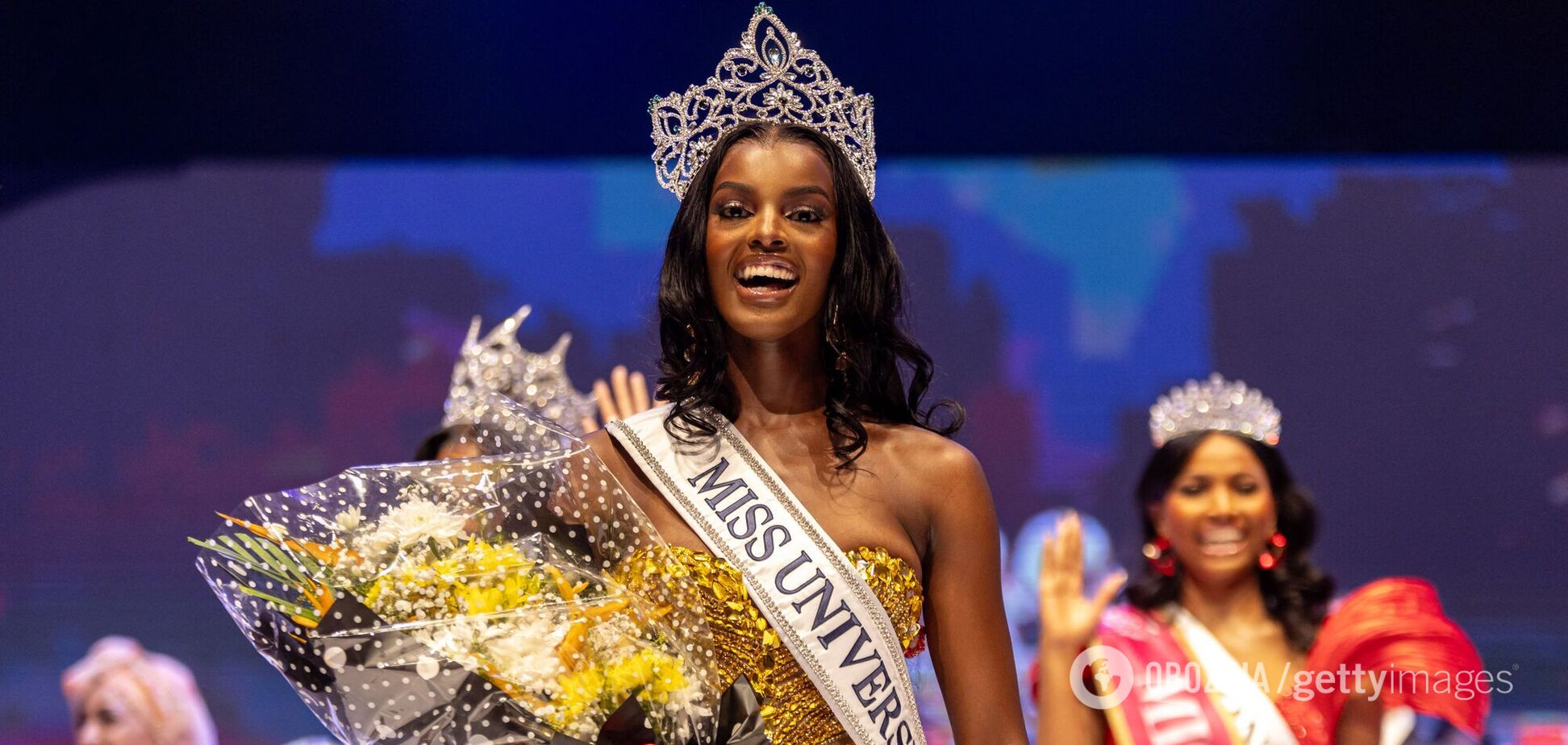 Фіналістка 'Міс Південної Африки' стала королевою краси в іншій країні після скандалу через національність. Фото