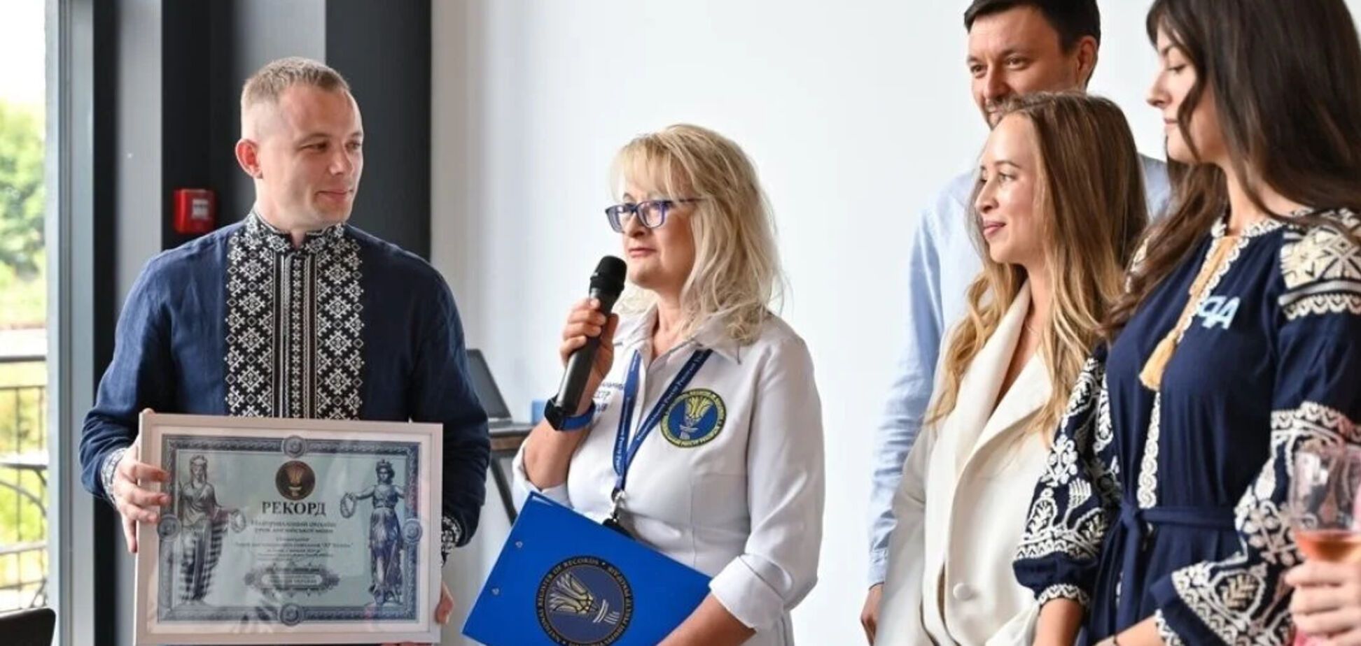 96 часов! Во Львове установили рекорд по длительности проведения урока по английскому языку