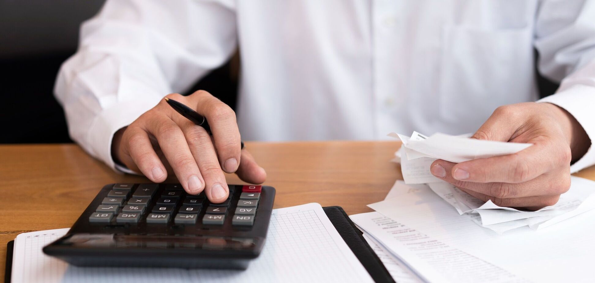 Налоговая массово рассылает украинцам "письма счастья": кого обязательно заставят доплатить и что делать