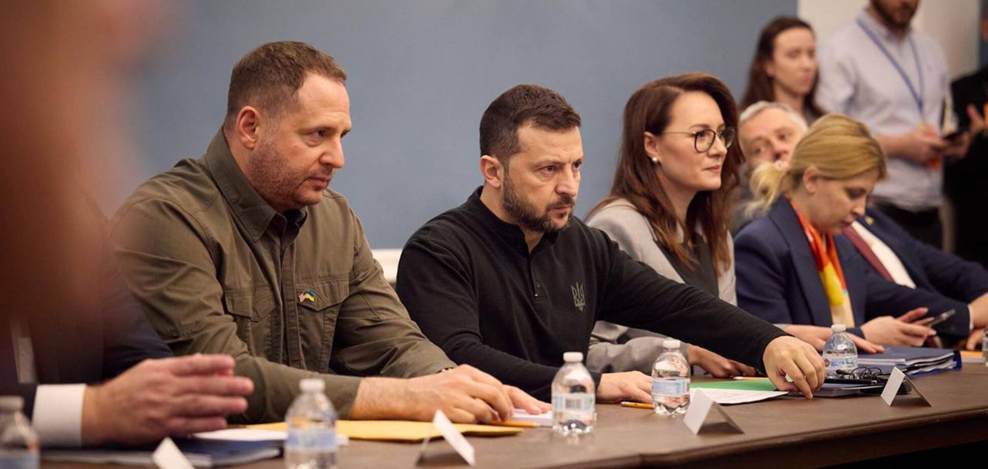 У Зеленского заявили, что украинцам представят План победы, но не в полном объеме: в чем причина