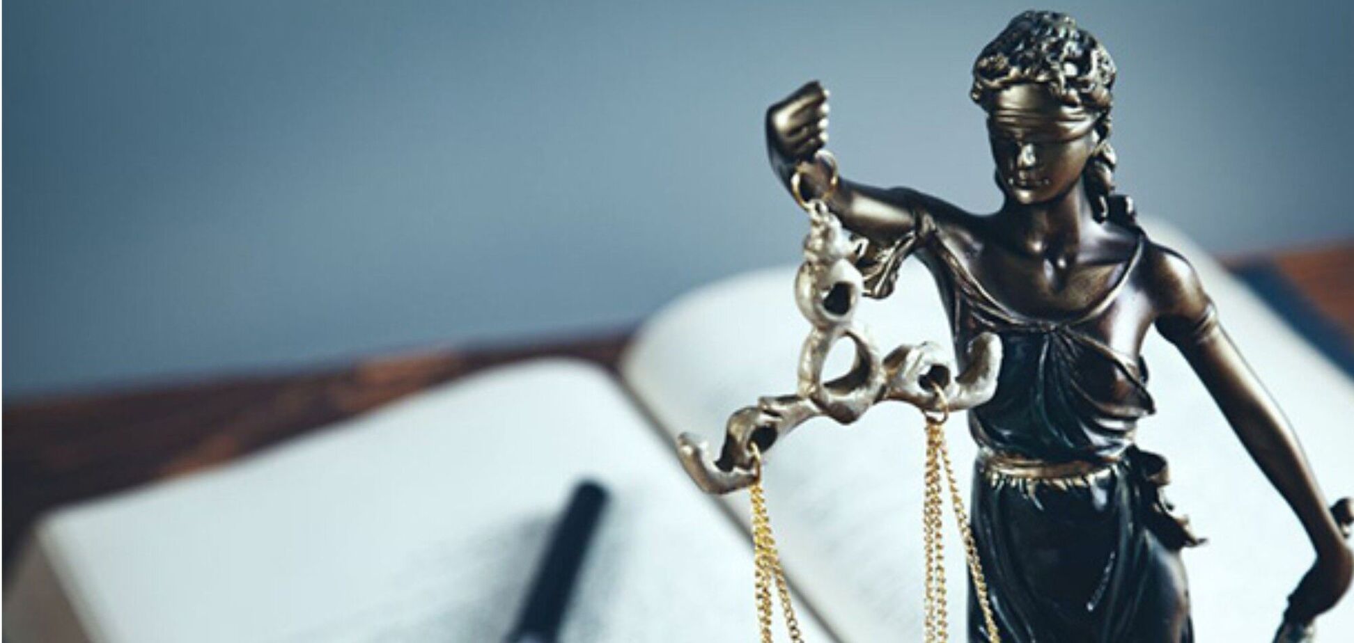 Поширювала інформацію про розташування та переміщення ЗСУ: жительку Херсона засудили до 11 років ув'язнення. Фото