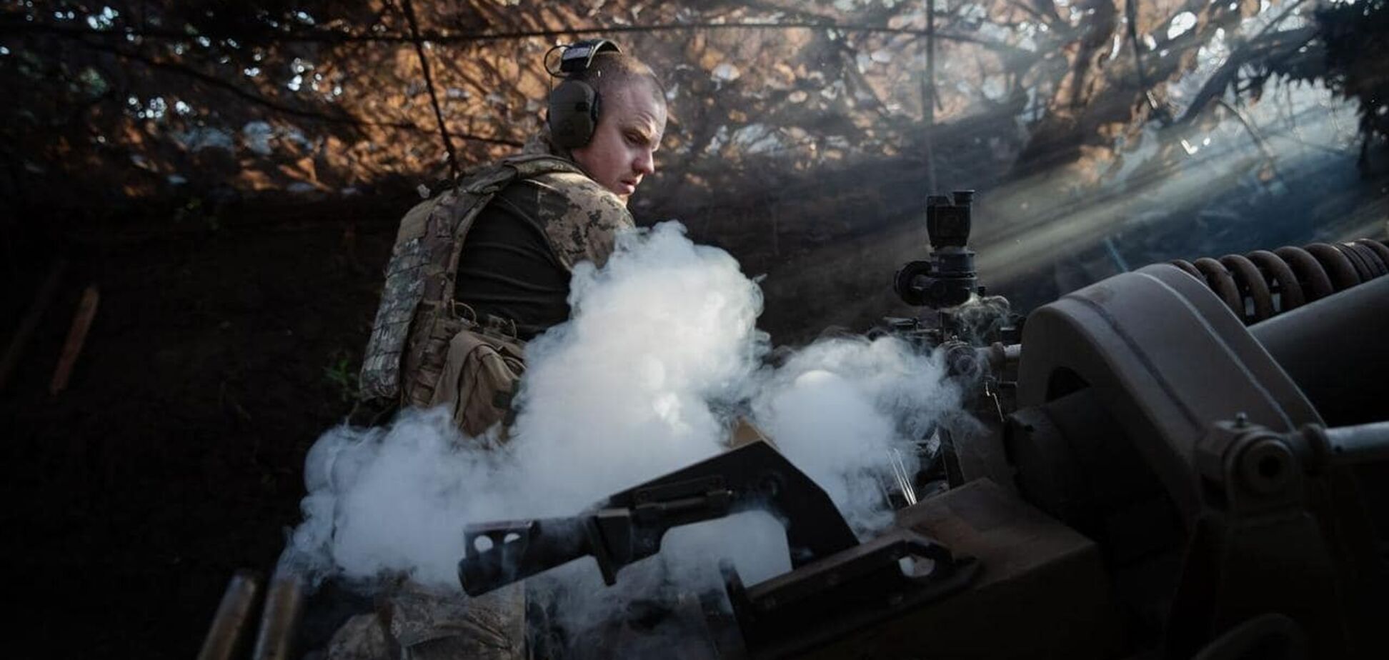 За добу на фронті відбулося 155 бойових зіткнень: у Генштабі розповіли, де веде штурмові дії ворог. Карта