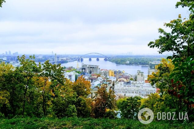 Мінлива хмарність та до +22°С: детальний прогноз погоди по Київщині на 1 жовтня