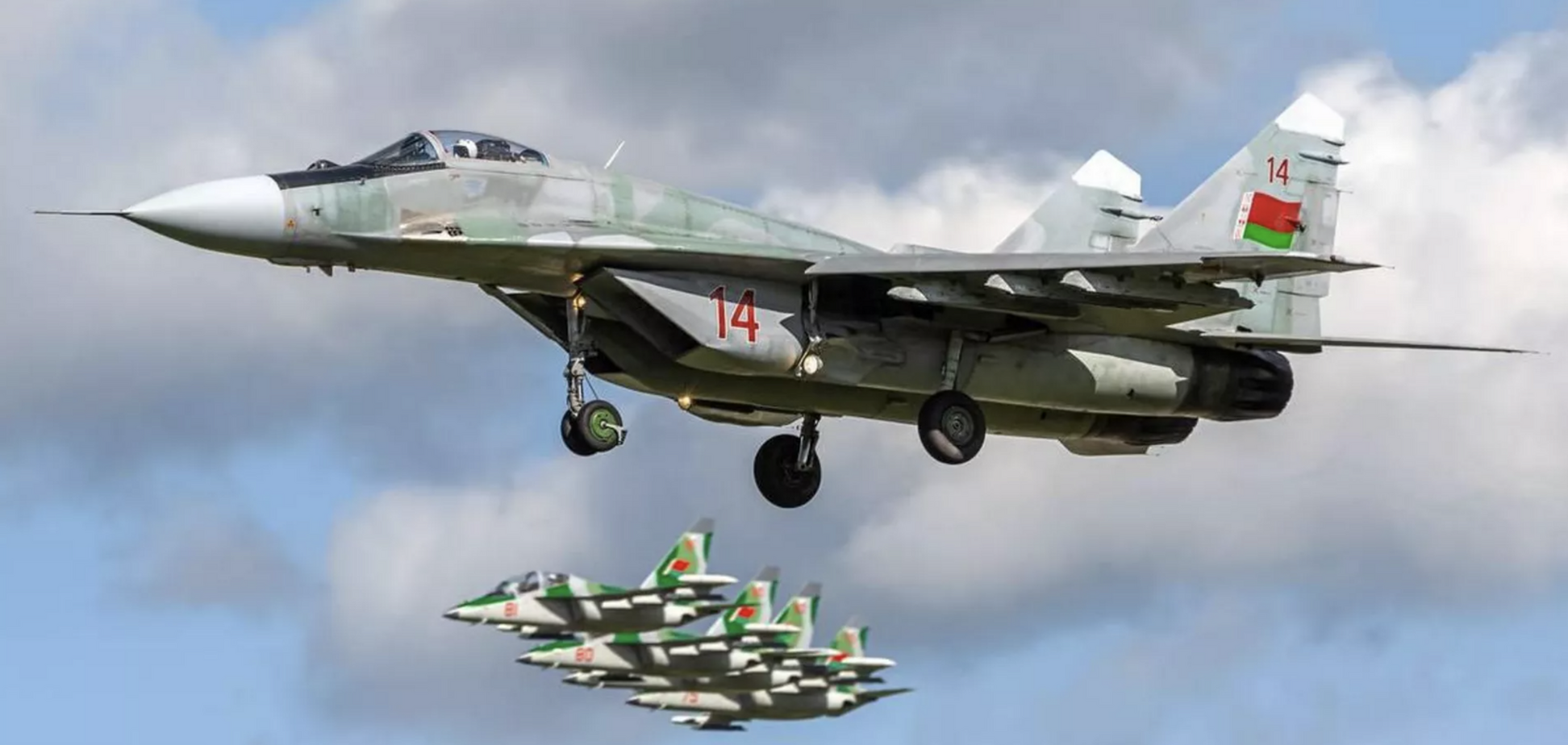 Білорусь розпочала перевірку боєздатності авіації та ППО: що відомо