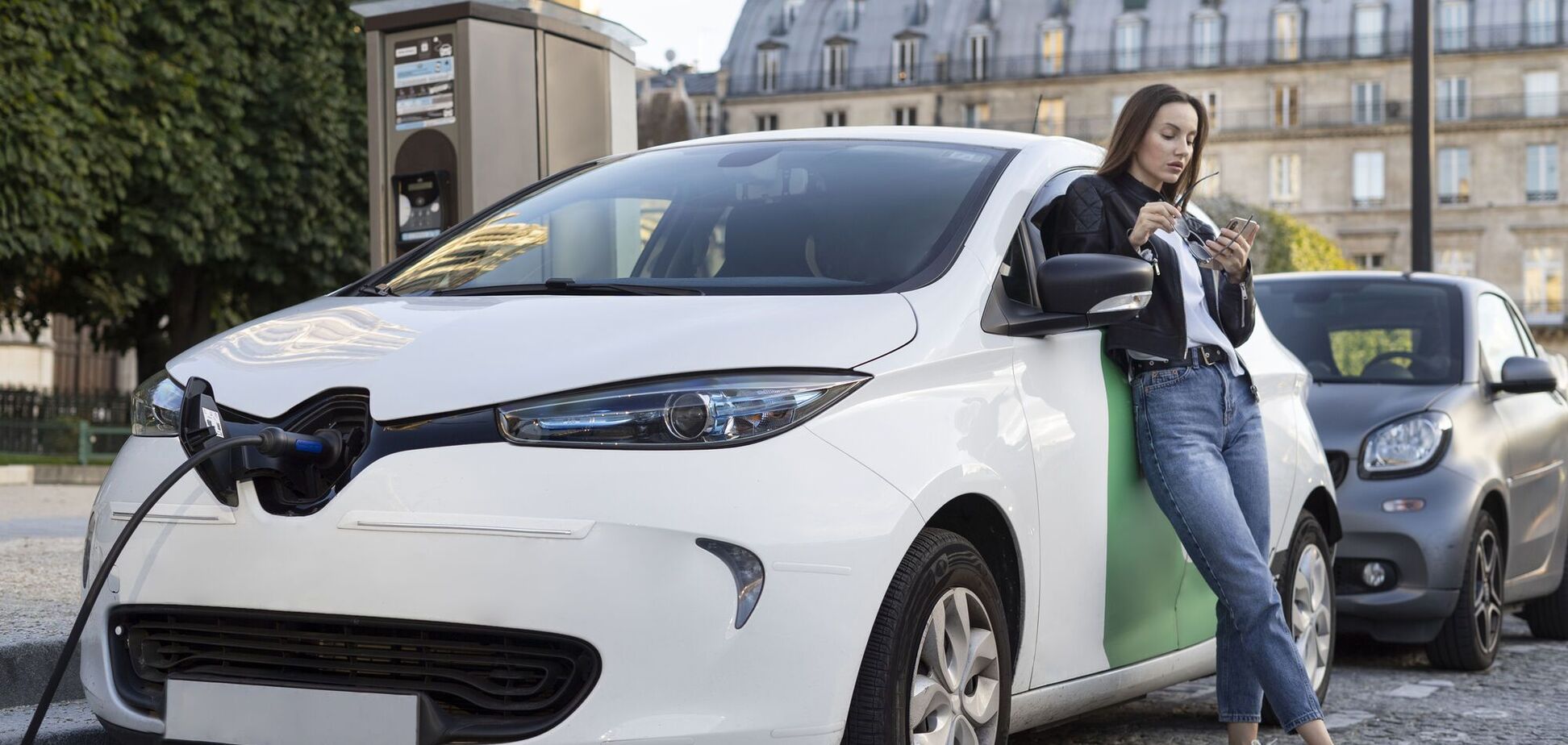 Украинцы активно скупают электромобили