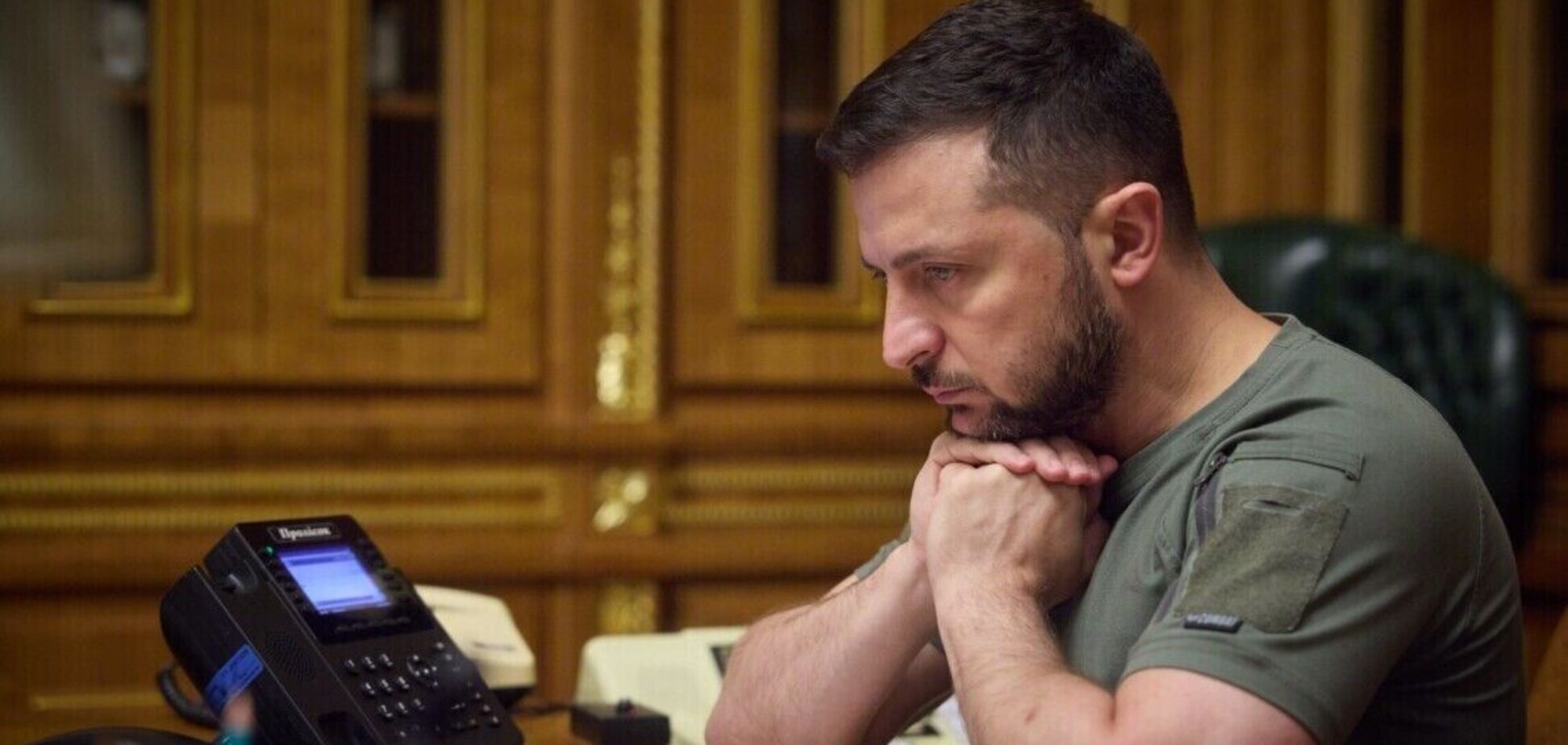 Зеленский провел 'длительный и содержательный' телефон разговор с Макроном: о чем говорили