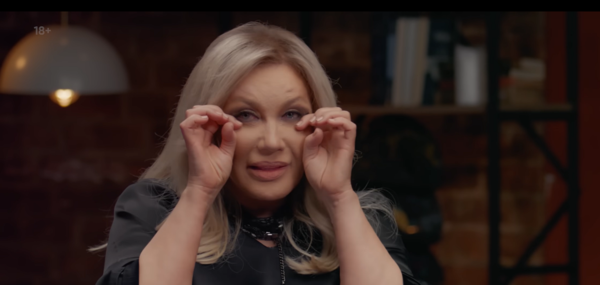 Взыскают 7 земельных участков, дом и даже права на музыку: Минюст анонсировал новые санкции против Повалий