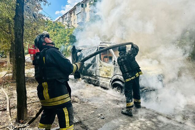 Загорелась машина гражданского