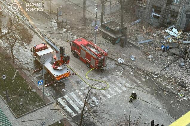 '111 ударных дронов против наших городов': Зеленский отреагировал на атаку РФ на Украину в новогоднюю ночь. Фото